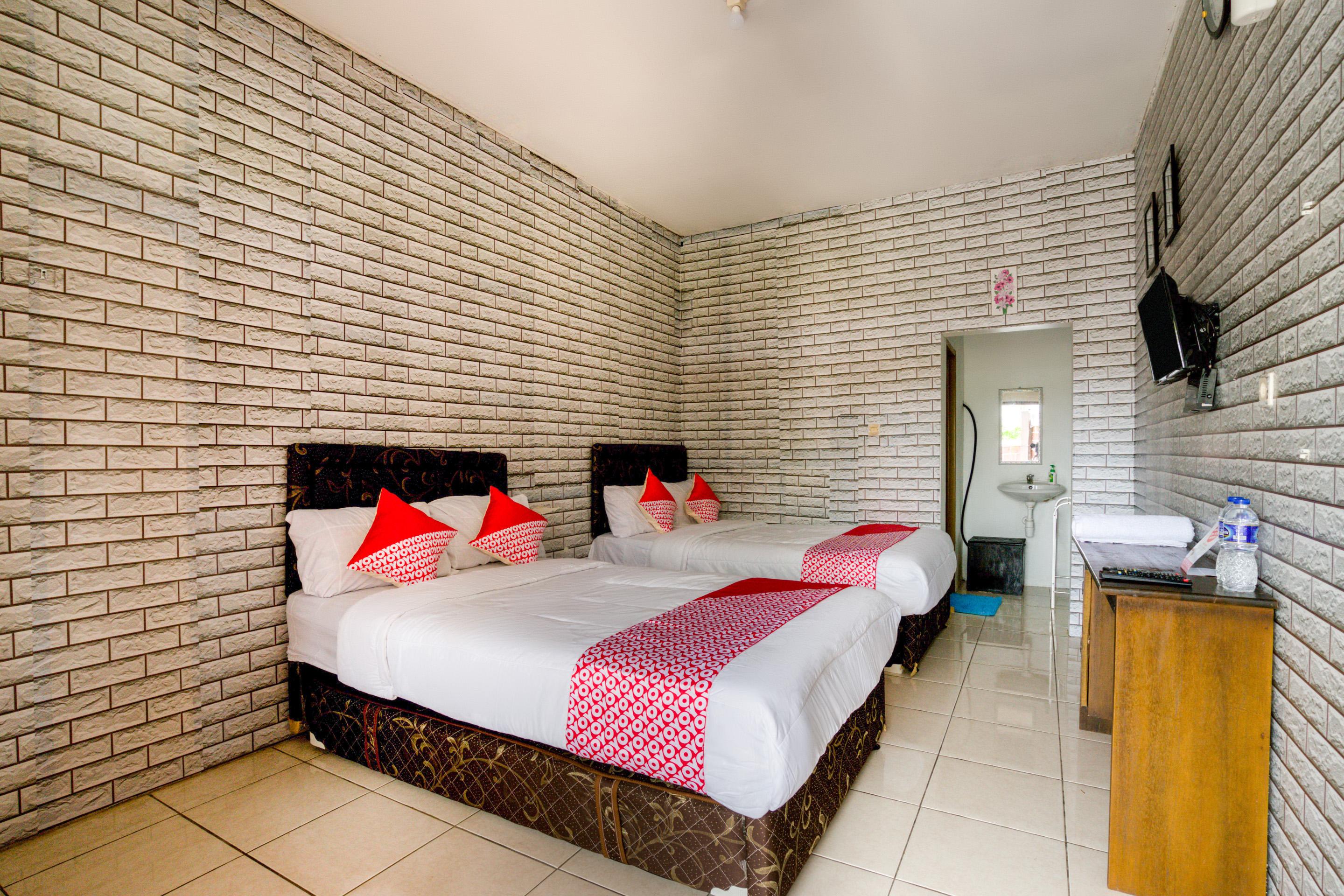 Super Oyo 2961 Artana Bed & Breakfast Palayangan Exterior photo