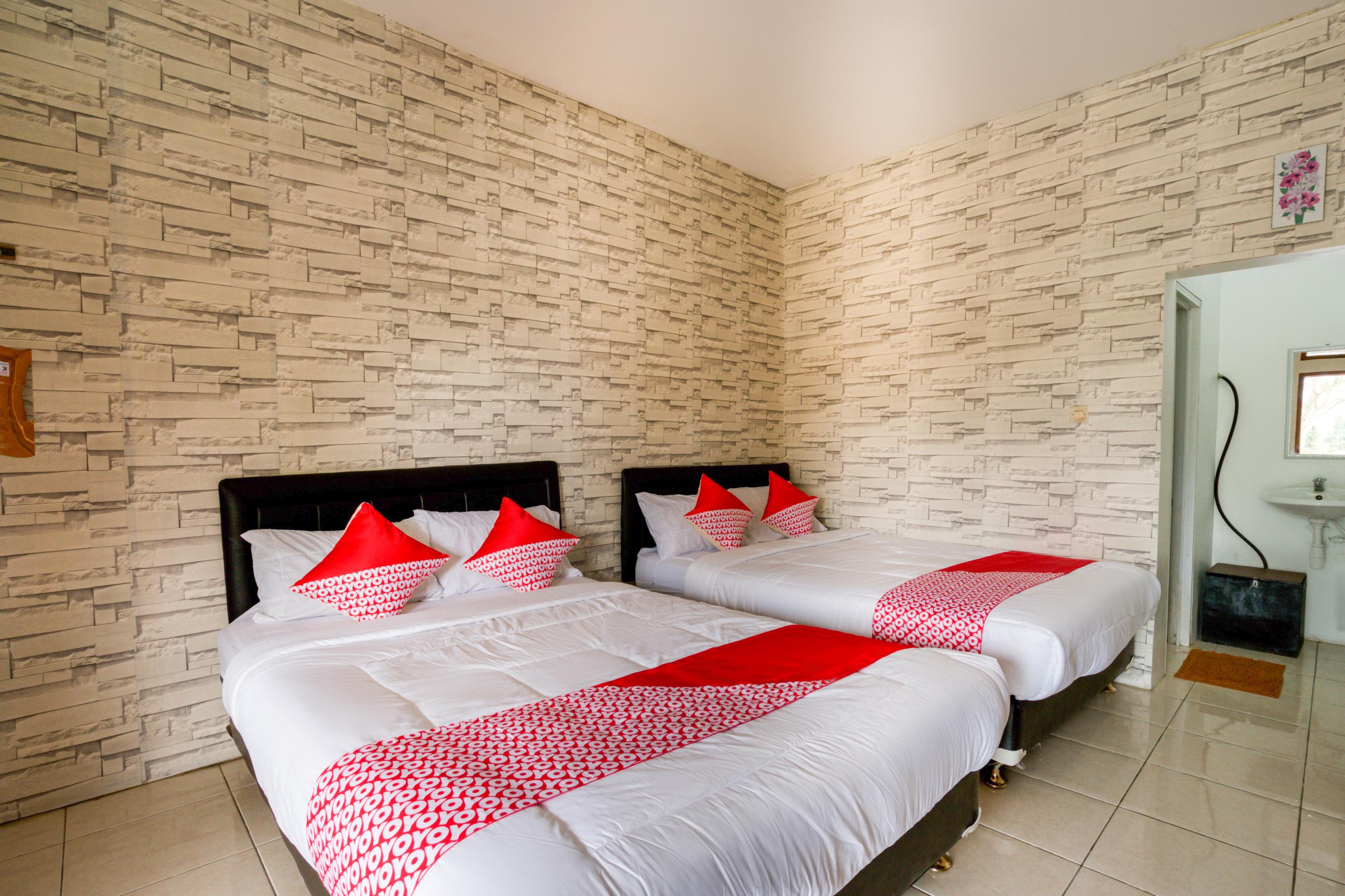 Super Oyo 2961 Artana Bed & Breakfast Palayangan Exterior photo